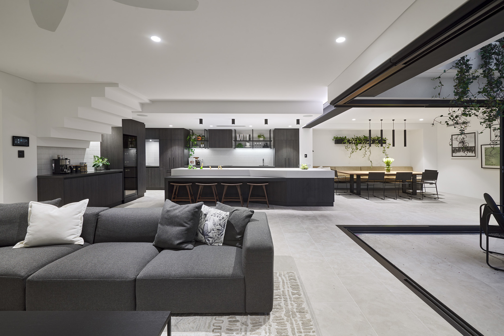 THE HIGHLINE Display Home in Jolimont Webb & BrownNeaves
